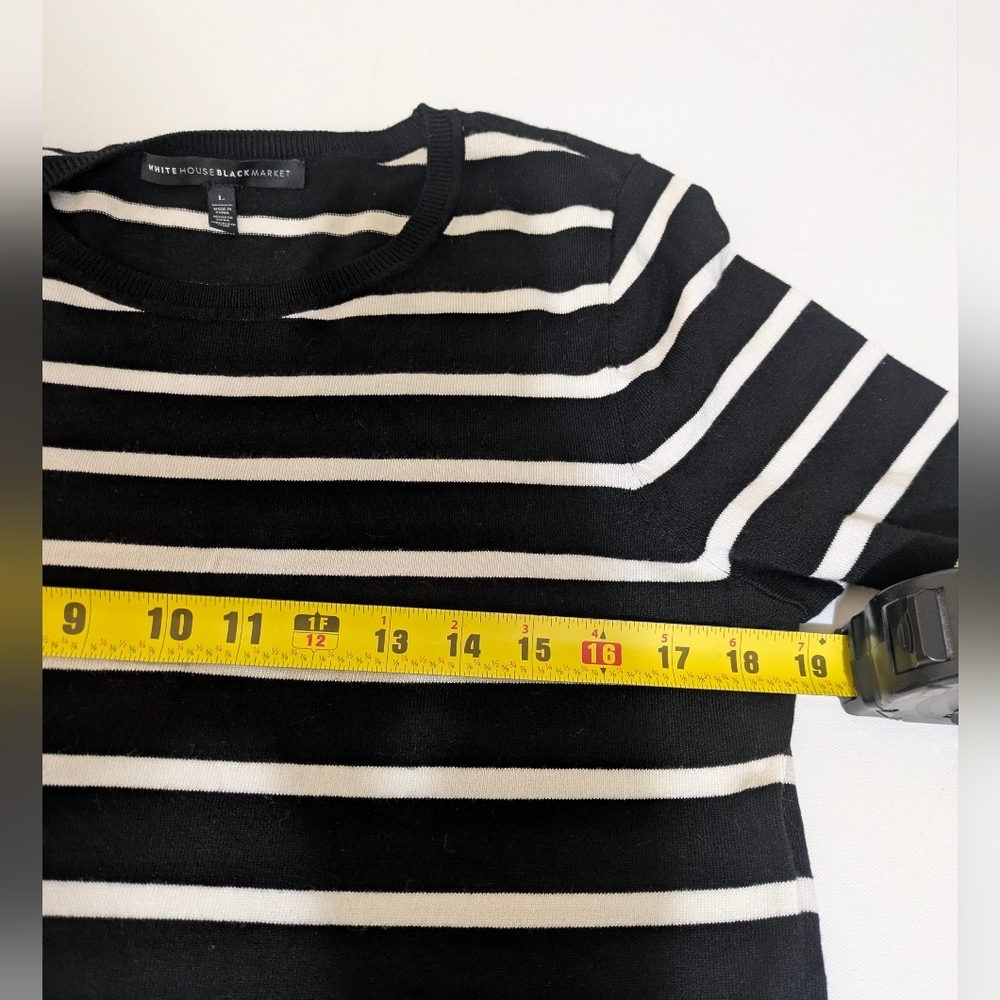 White House Black Market Striped Sweater Top Medium Short Sleeve Scoop Neckline - Picture 11 of 12